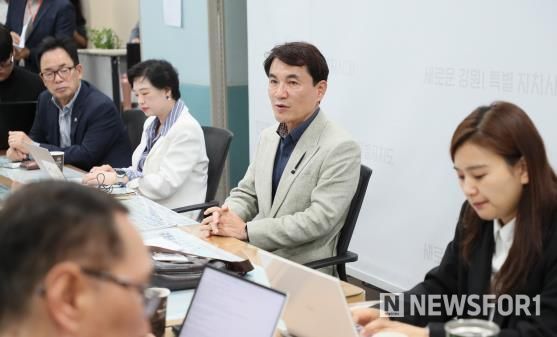 (강원특별자치도, 도내 공무원 6,800여 명 참여 공명 선거 지원)