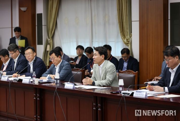 김진태 지사 주재 강원특별법 3차개정 입법과제 전략회의