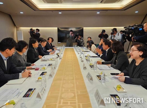 육동한 시장, 통합돌봄정책위원회 참석