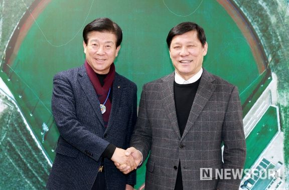허구연 총재, 박범인 금산군수
